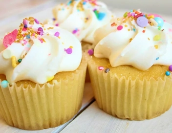 The Sweet Side of Fast Food: Desserts That Delight